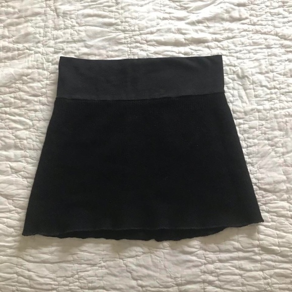 handmade upcycled wool & organic cotton black mini skirt - Picture 1 of 4